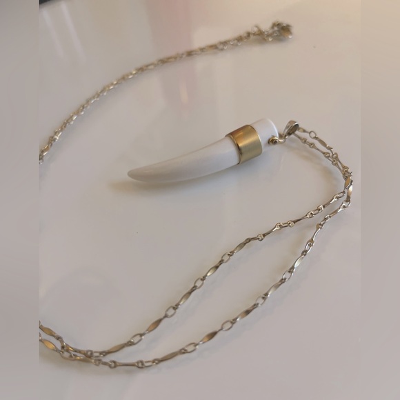 Stella and Dot long necklace - Picture 1 of 3